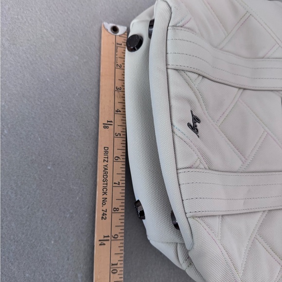 Lug Dory Matte Luxe Crossbody Bag - Picture 4 of 12